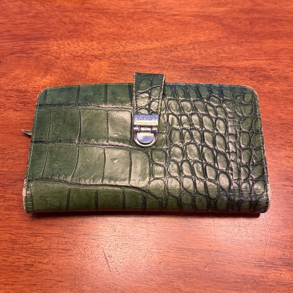 Bosca Green Crocodile   Embossed  Bi-Fold Wallet/Checkbook